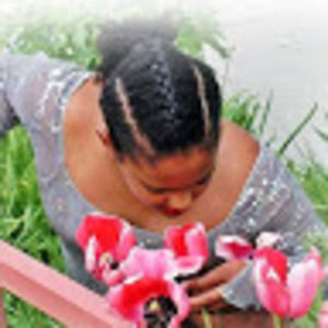 Meet your Posher, Crystal